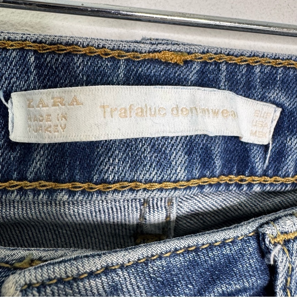 Zara Floral Embroidered Destroyed Ankle Jeans Size 4 - Picture 6 of 12